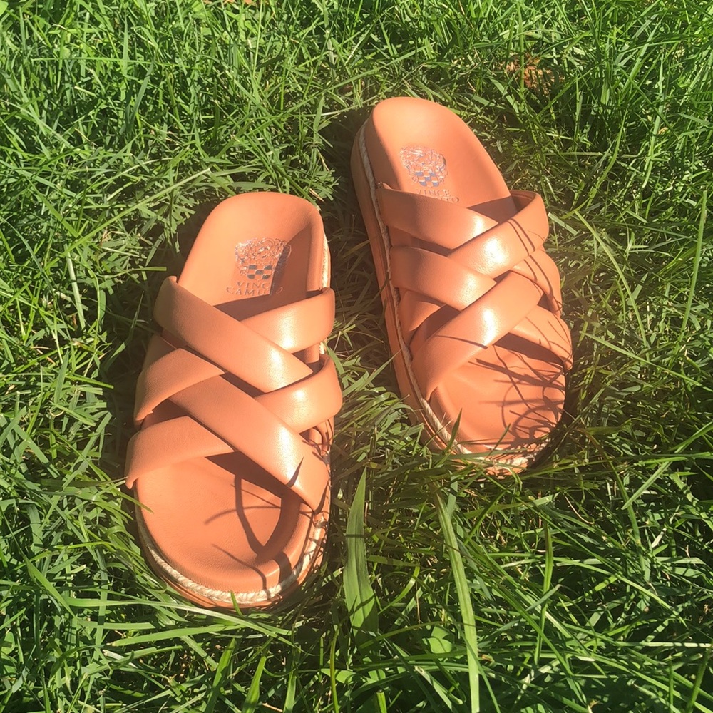 Vince Camuto Peach Sandals Size 8